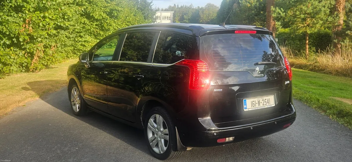 Peugeot 5008 - Image 4