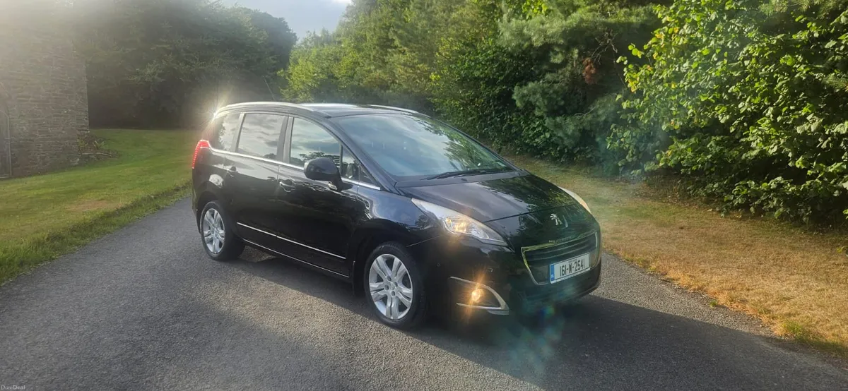 Peugeot 5008 - Image 6