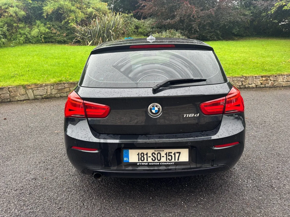 BMW 118d 2018 - Image 3