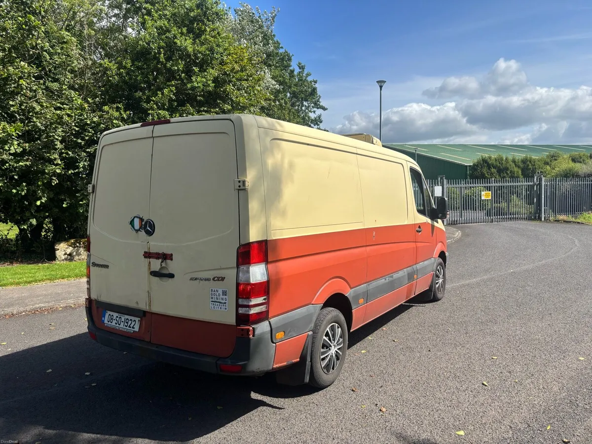 2008 Mercedes Sprinter MWB Fridge - Image 6