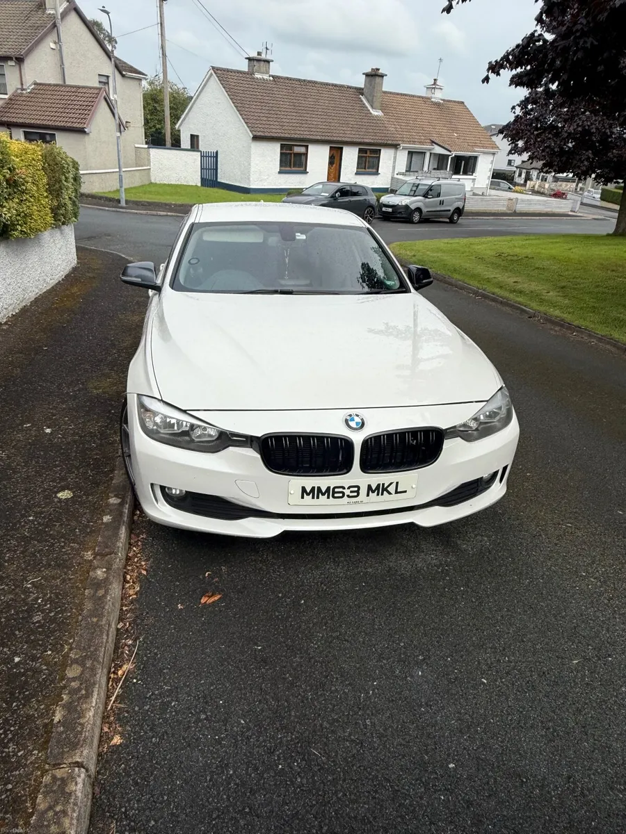 BMW 3-Series 2014 - Image 1