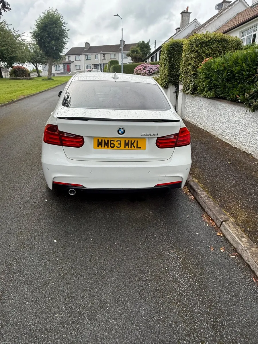 BMW 3-Series 2014 - Image 4