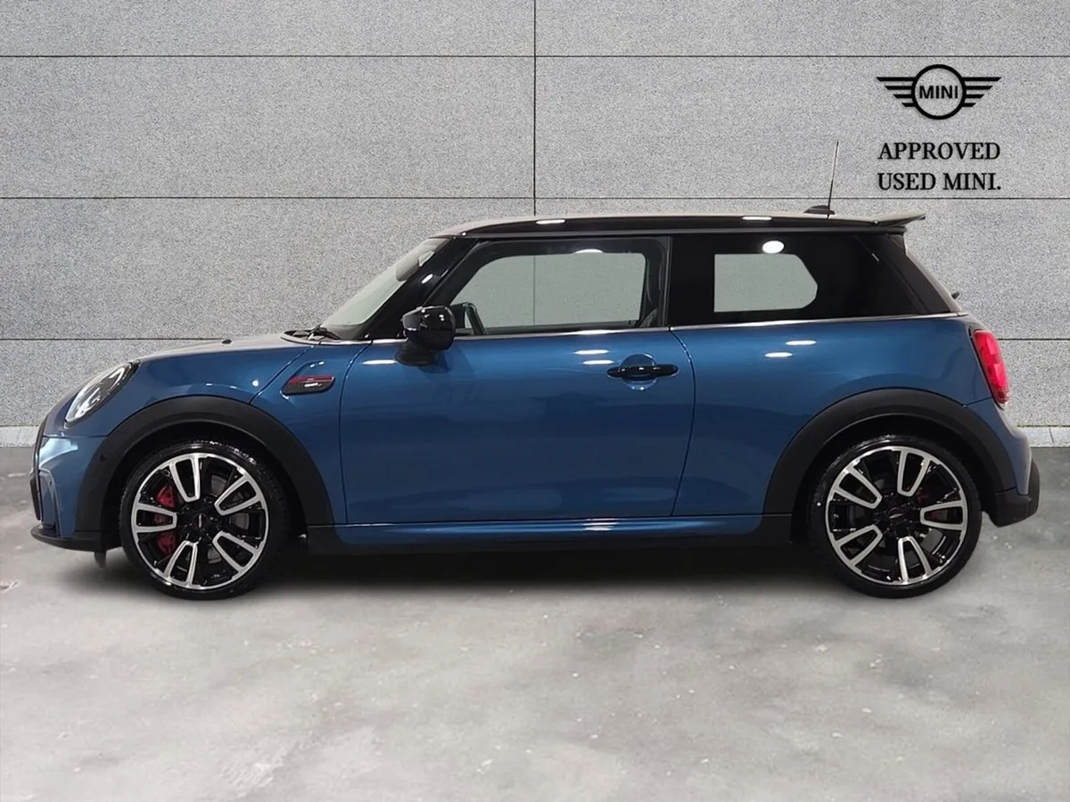 Mini Cooper John Cooper Works - Image 3