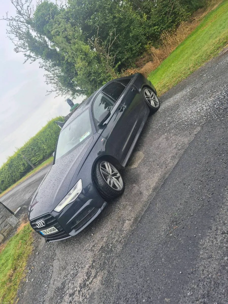 172 Audi A6 S-Line Black Edition Manual - Image 2