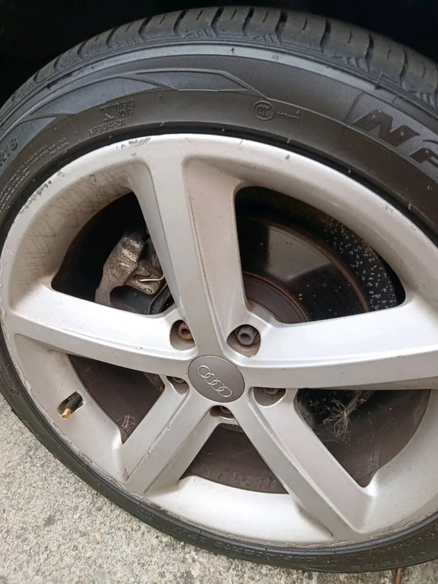 Audi A4 sline - Image 5