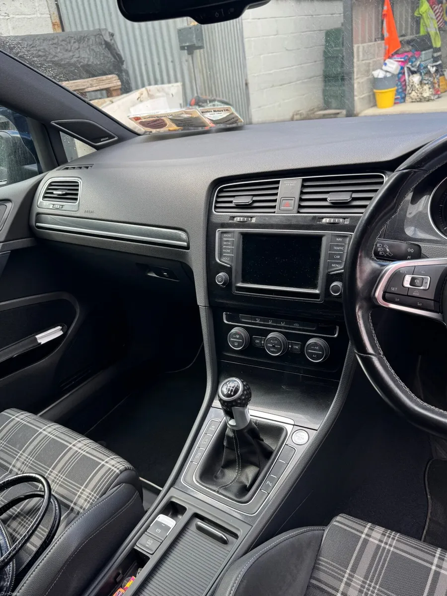 Volkswagen GTD Golf 2017 - Image 5