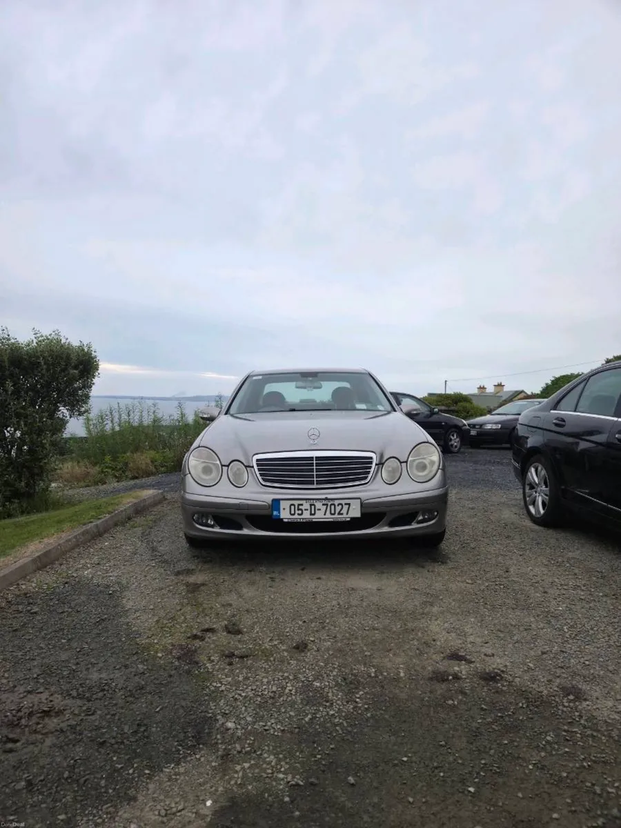 2005 Mercedes E200 Kompressor - Image 2
