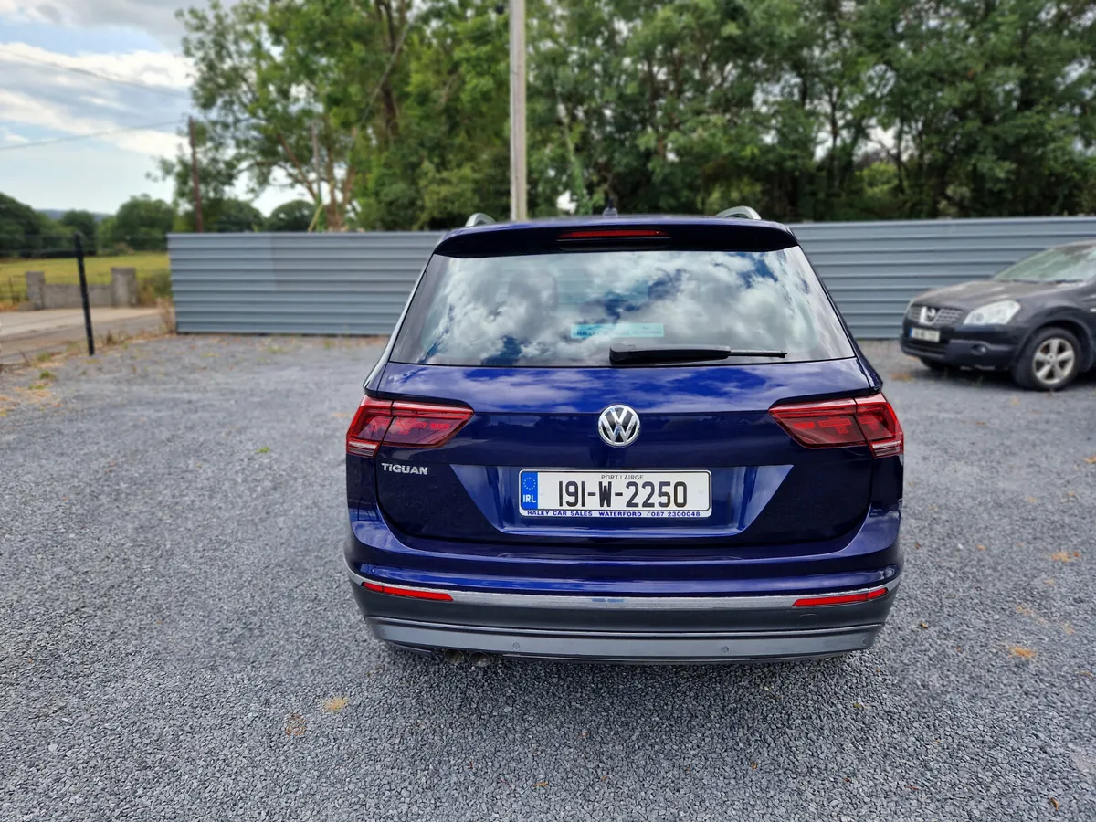 19 VW TIGUAN 2.0 TDI HIGHLINE...1 OWNER - Image 4