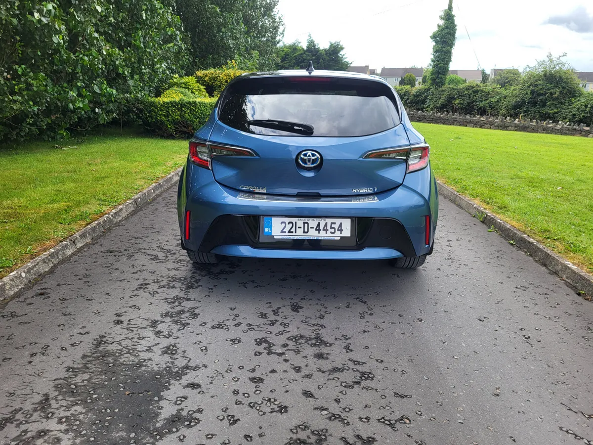 Toyota Corolla  SPORT  HYBRID AUTOMATIC - Image 3