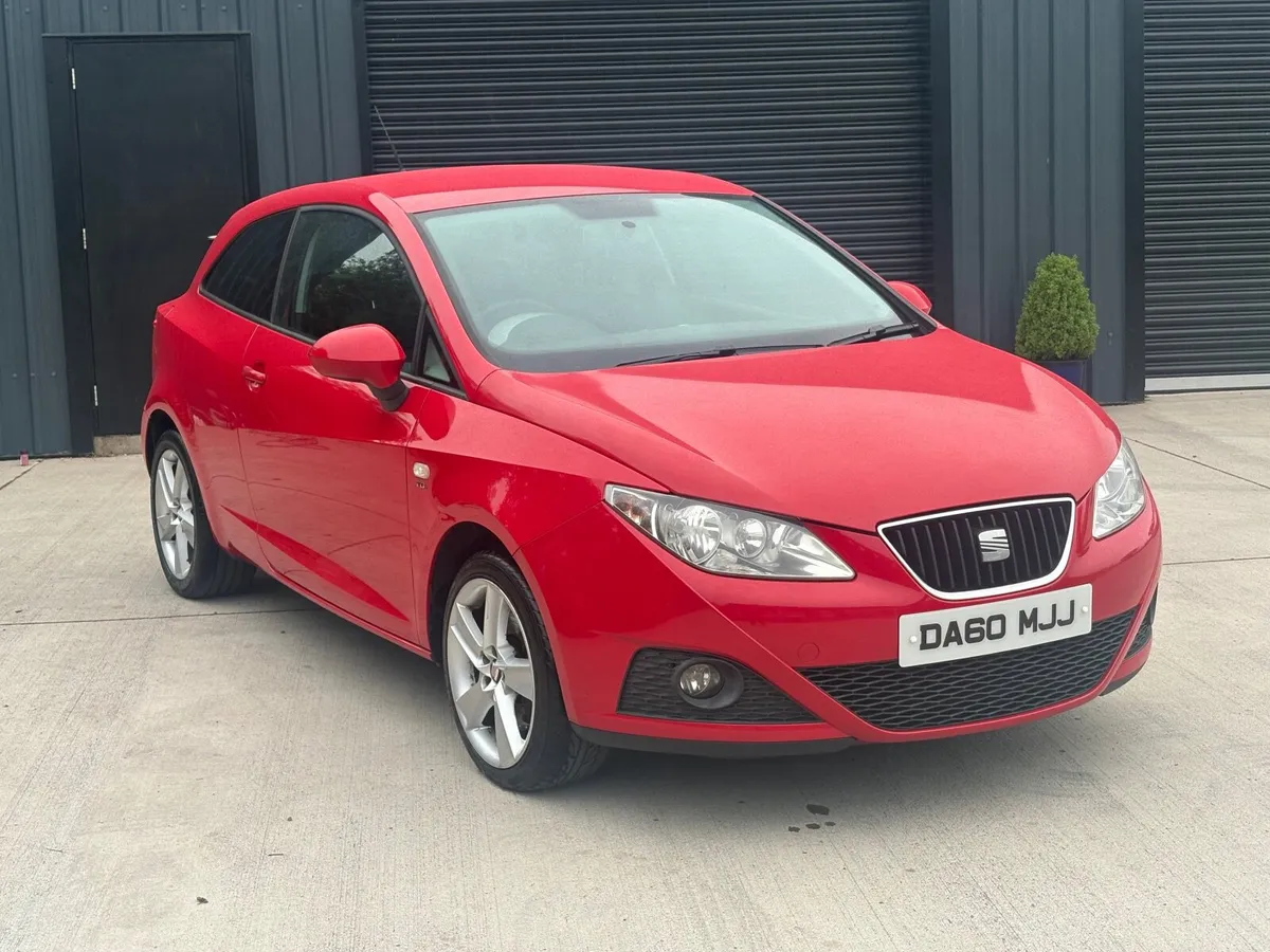 SEAT Ibiza 2011 - Image 1