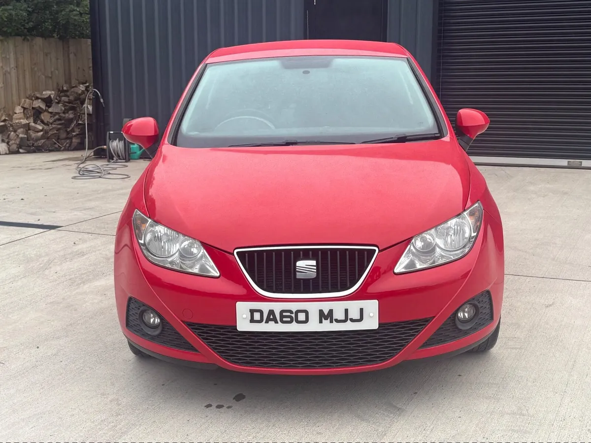 SEAT Ibiza 2011 - Image 2