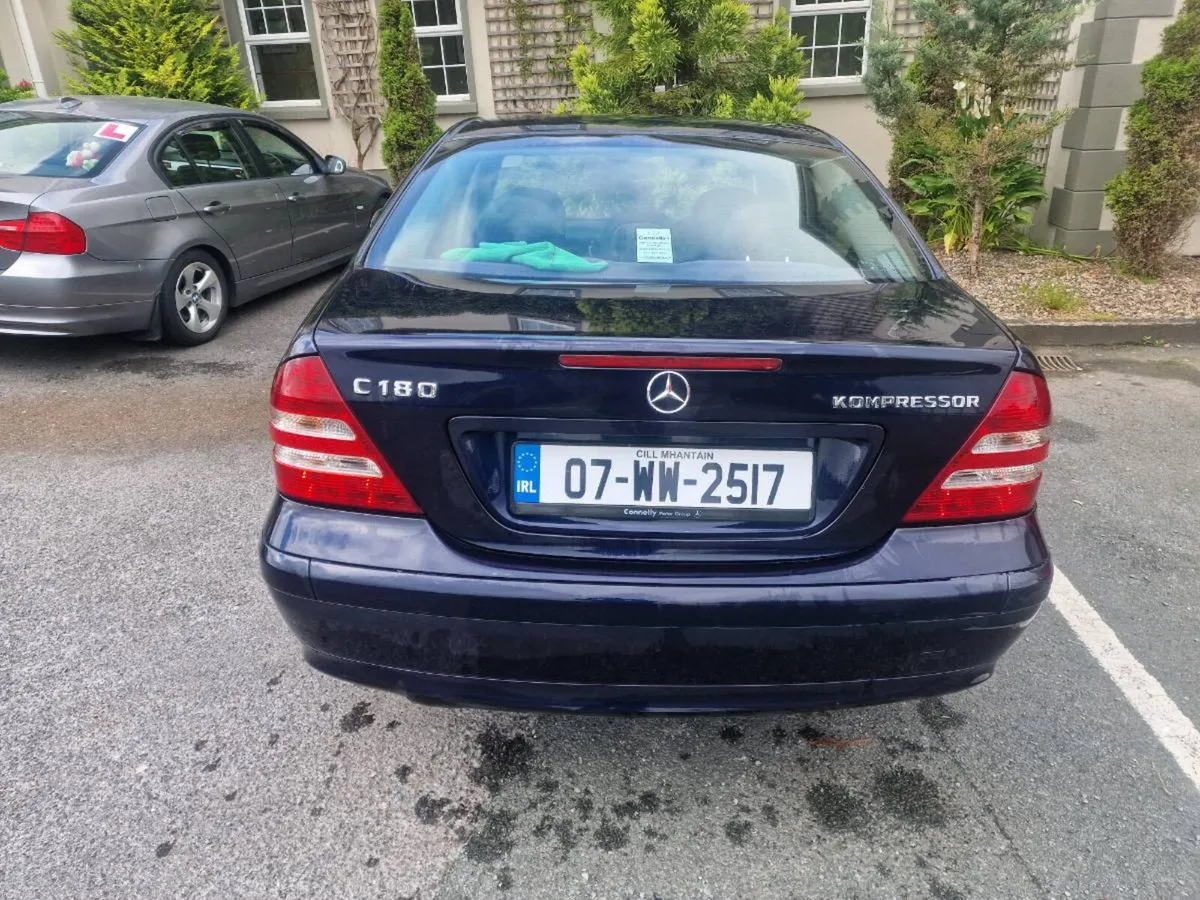Mercedes Benz c180 - Image 2