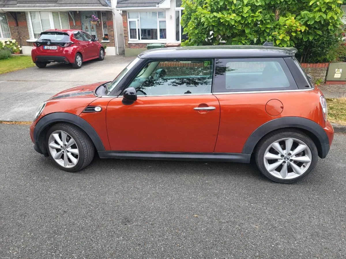 Car - Image 3