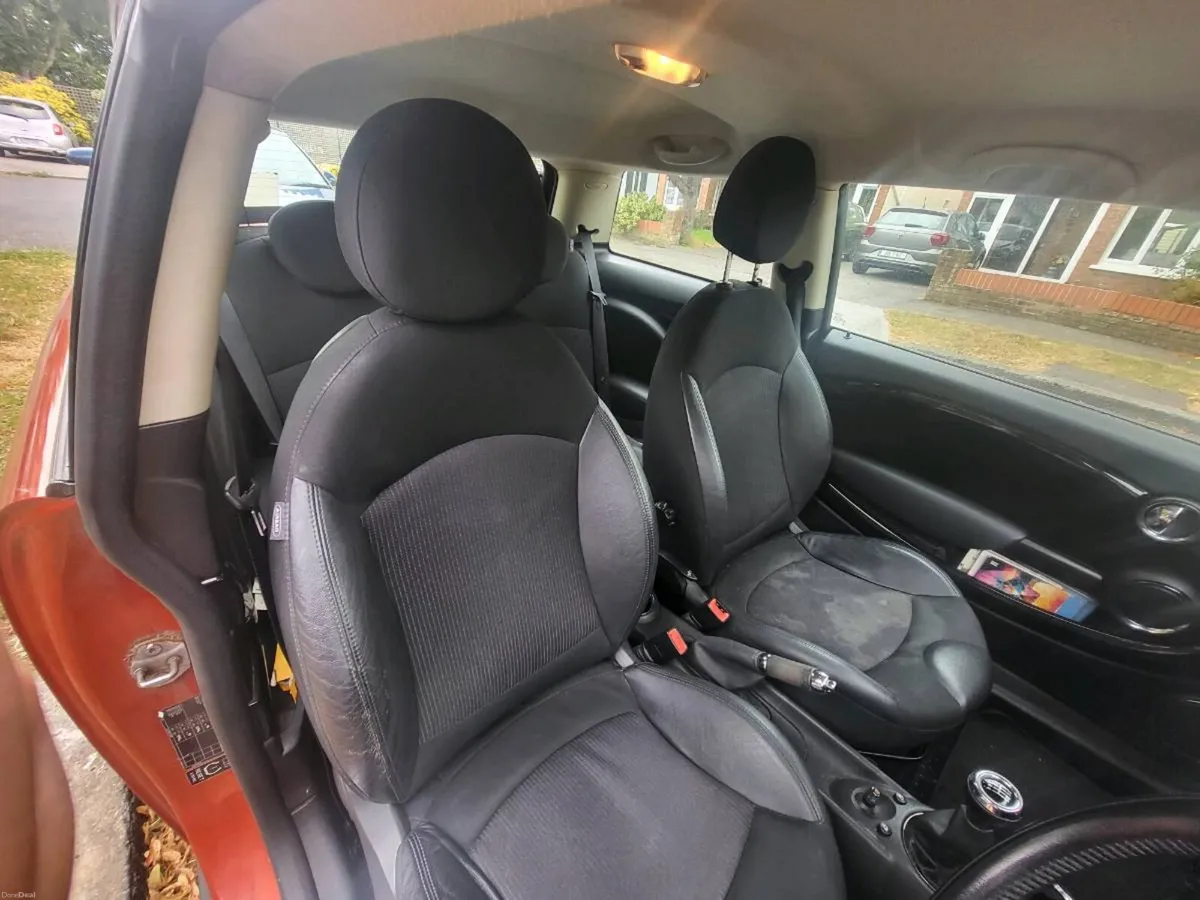 Car - Image 5