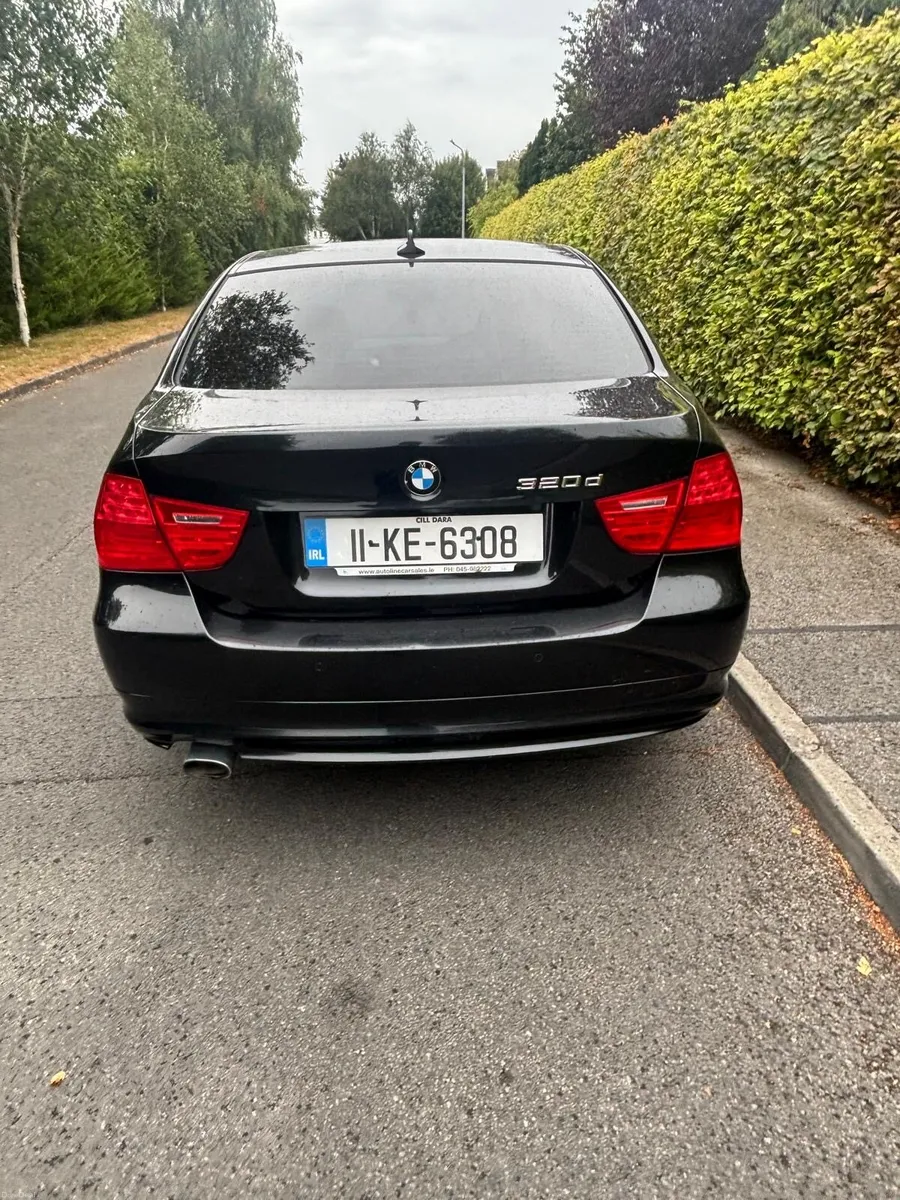 2011 BMW 320d AUTO !! NCT 03/27!! Nice Car!! - Image 6