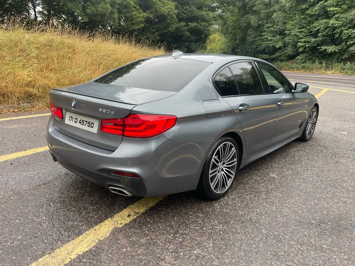 2017 BMW 520 Msport - Image 5
