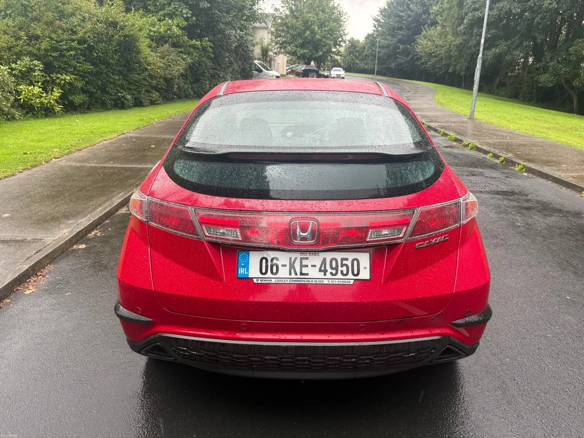 2006 Honda Civic - Image 5