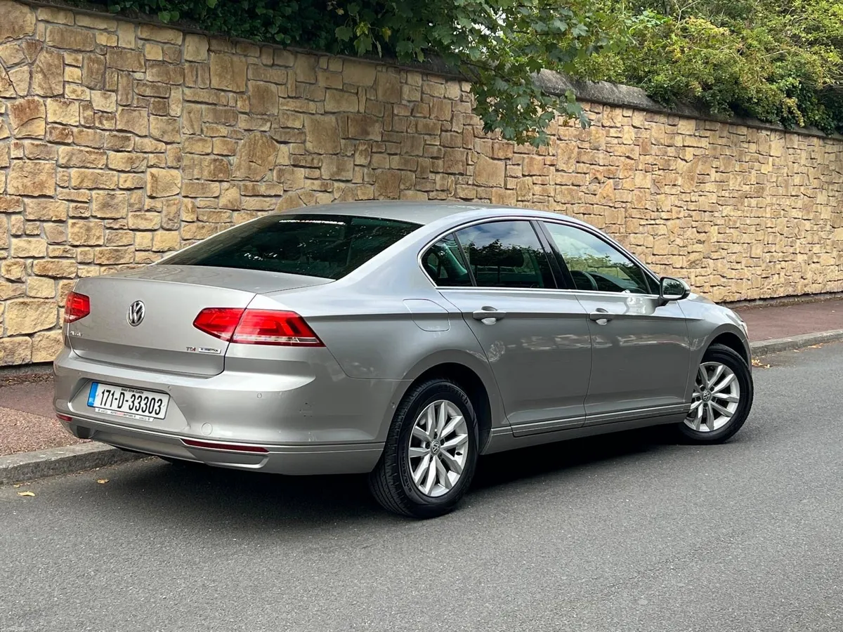171 VW PASSAT 1.6 DIESEL SAT NAV - Image 3