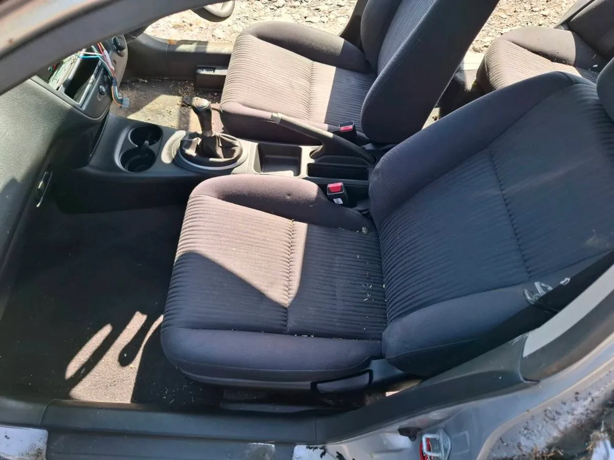 Honda civic - Image 5