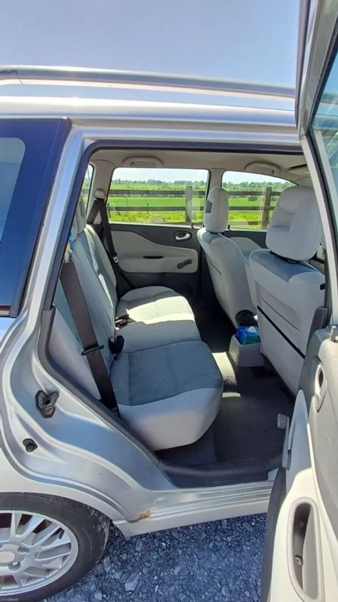 2005 Mitsubishi Space Star - Image 2
