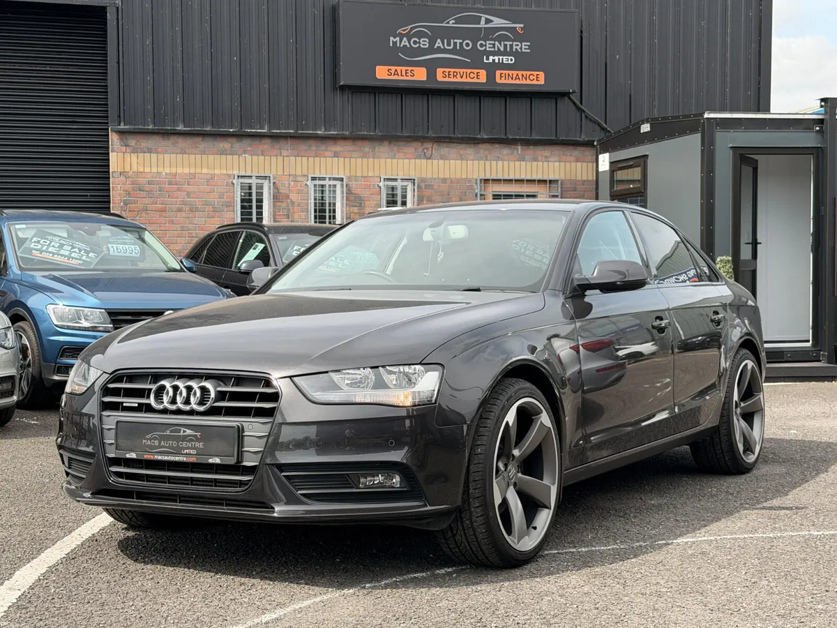 Audi A4 2014 - Image 2