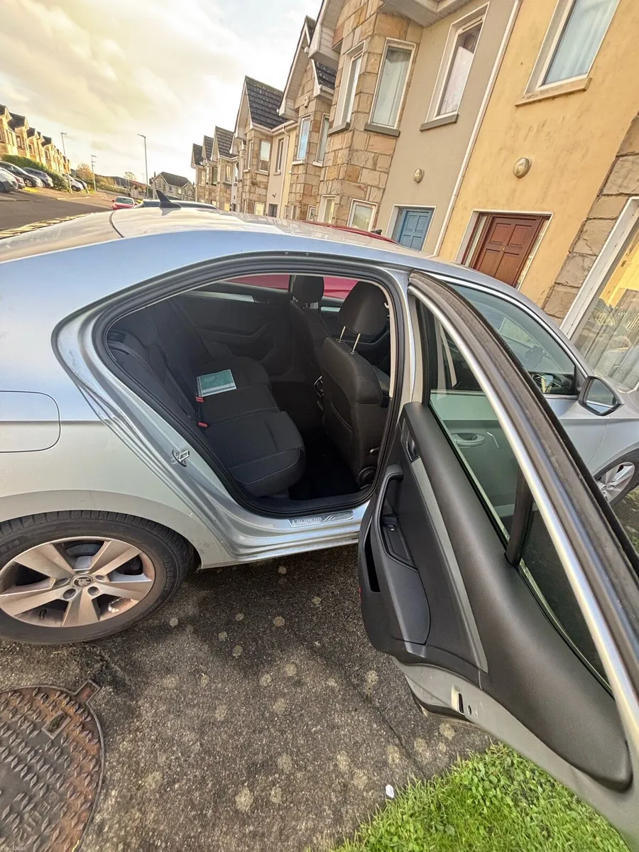 Skoda superb3 - Image 2