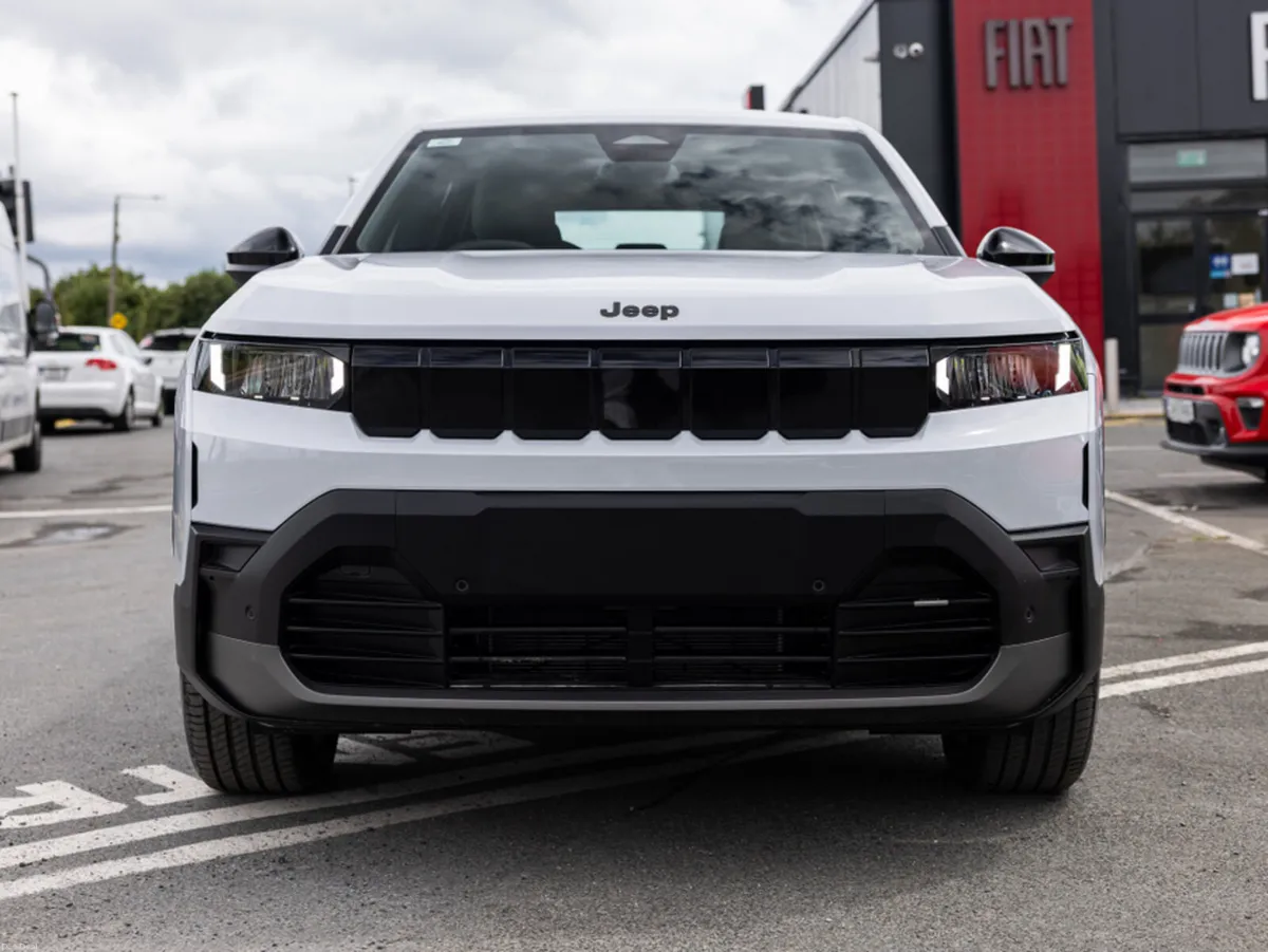Jeep Compass Altitude - Image 2