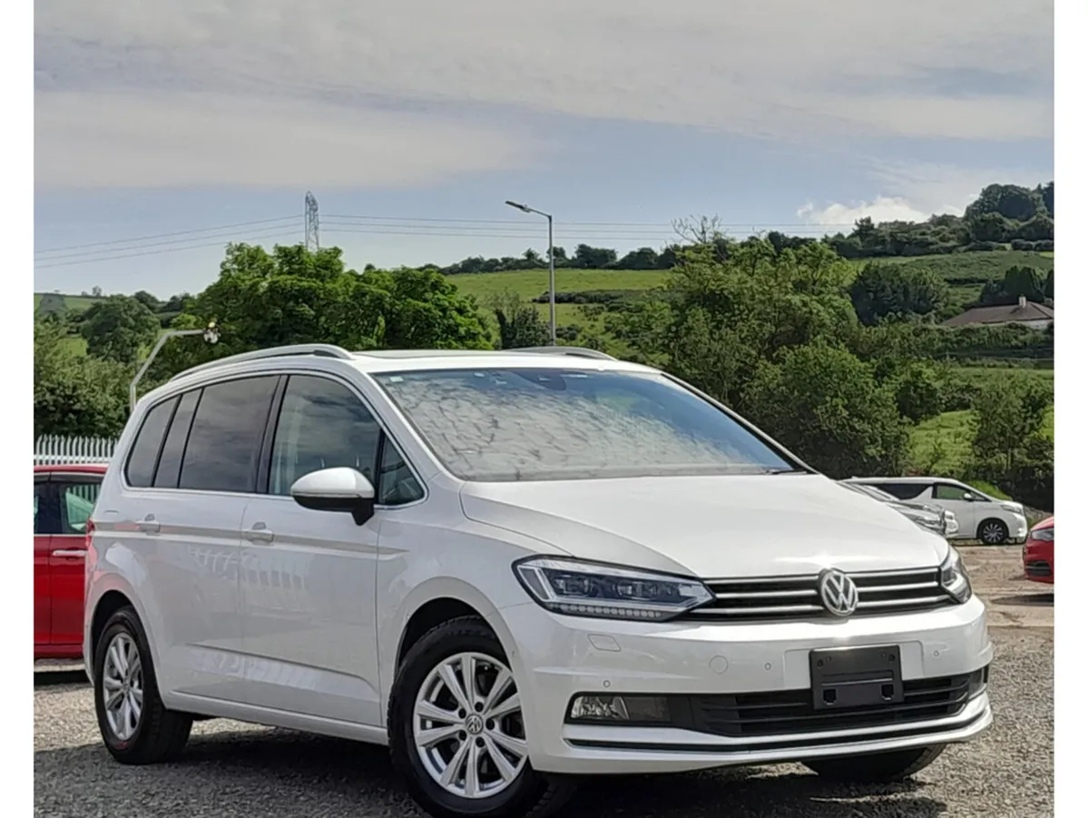 Volkswagen Touran TDI PREMIUM 2.0L Diesel Automati - Image 1