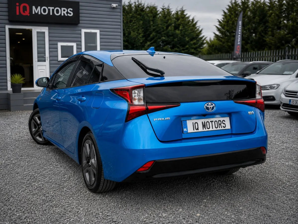 Toyota Prius 1.8L Automatic Petrol Hybrid - Leathe - Image 4