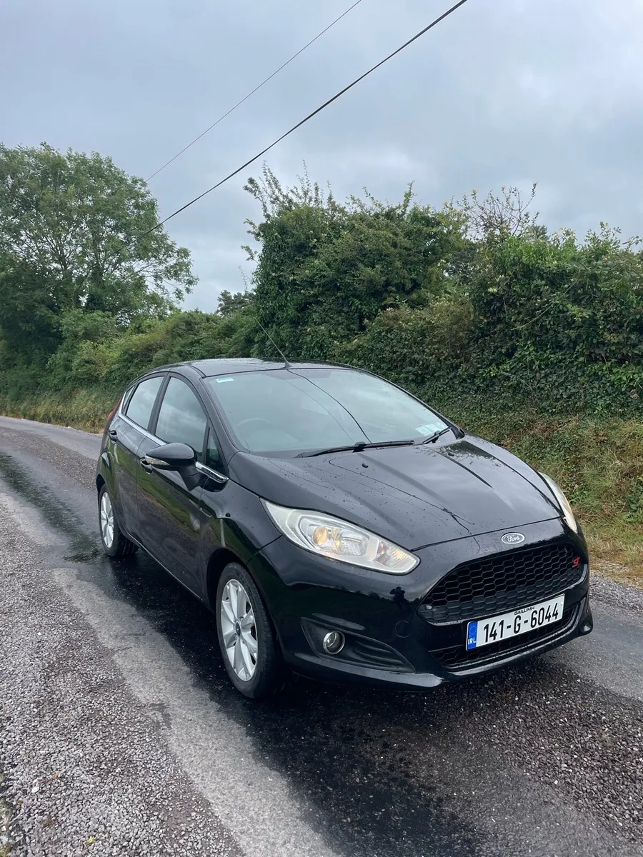 Ford fiesta 2014 - Image 1
