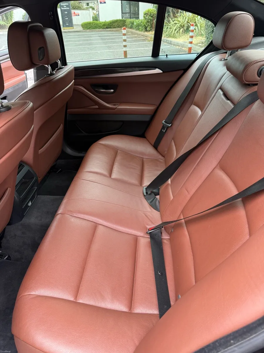 2011 BMW 520d Automatic - Image 2