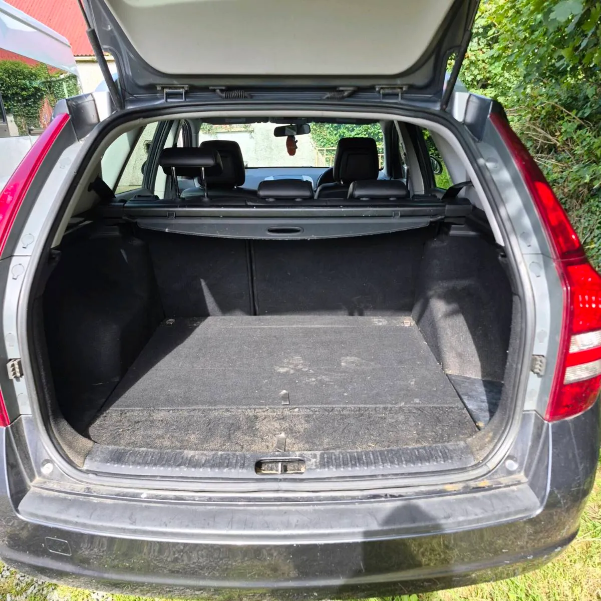 Kia creed Car - Image 1