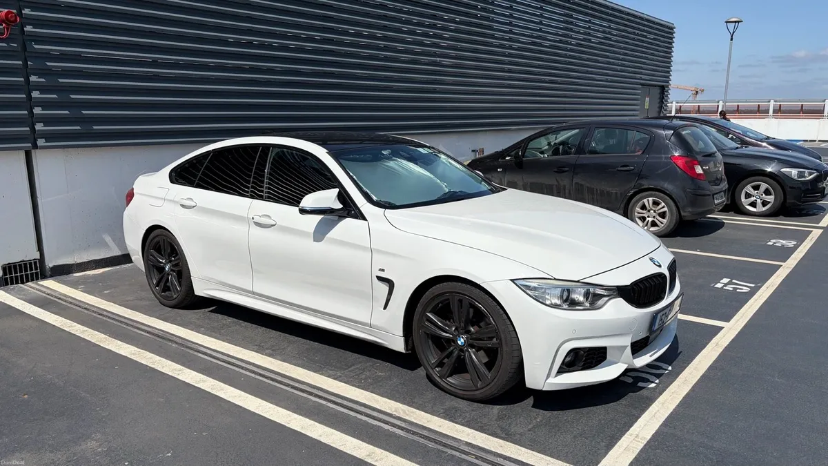BMW 4-Series 2015 - Image 2