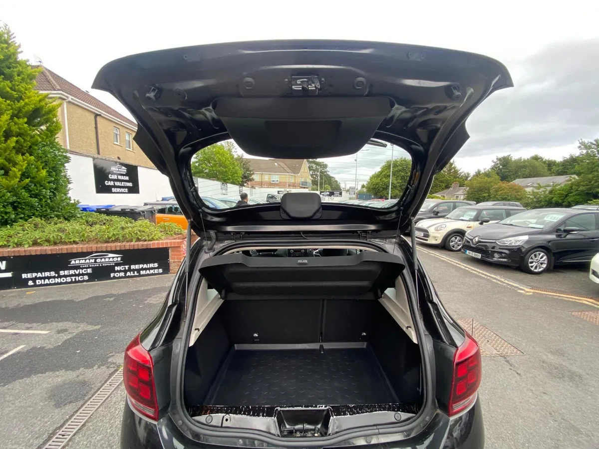 Dacia Sandero 2018 1.2 - Image 6