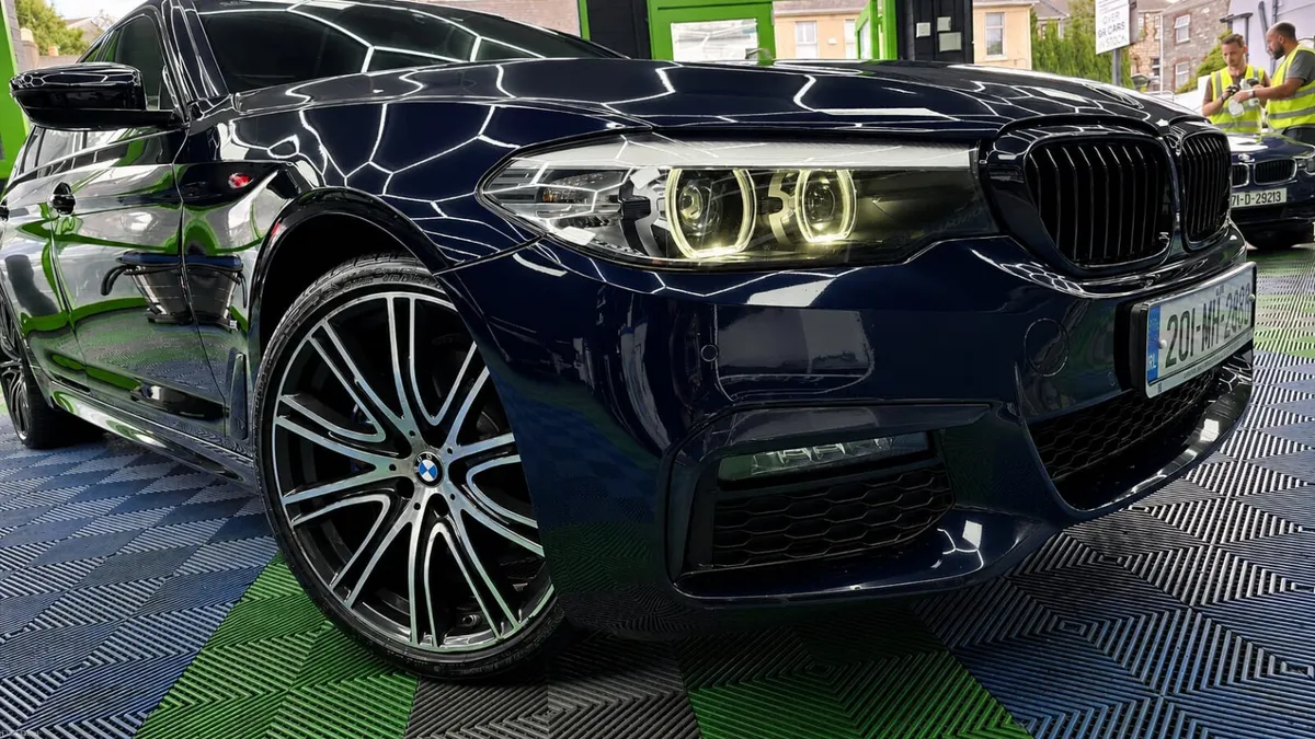 BMW 5-Series 2020 M sport Sun roof AA APPROVED - Image 4