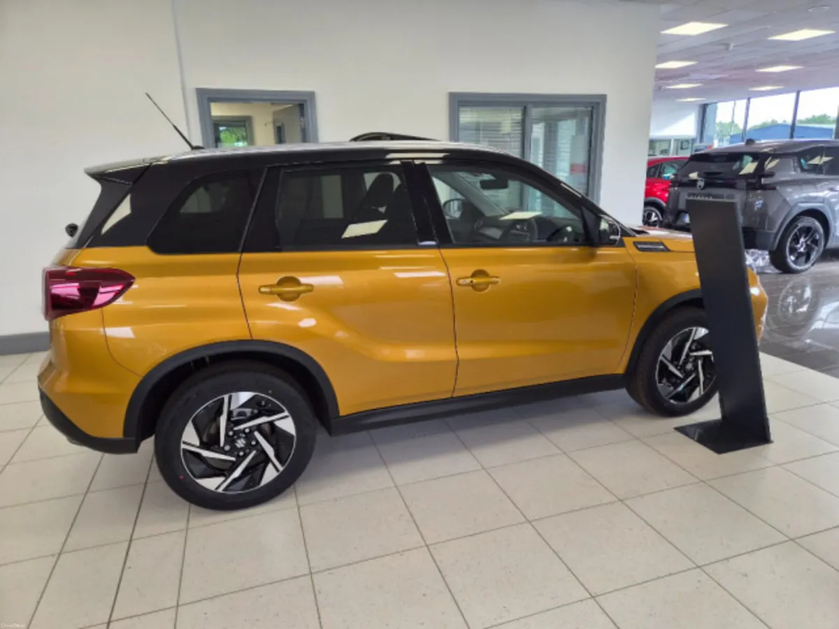 Suzuki Vitara ULTRA 4X4 - Image 2