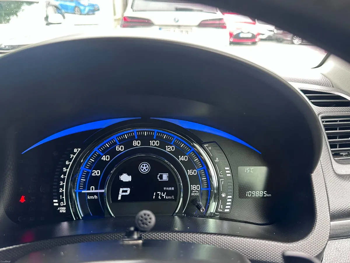 SUZUKI SWIFT 20161.2 AUTOMATIC TOPSPECS - Image 6