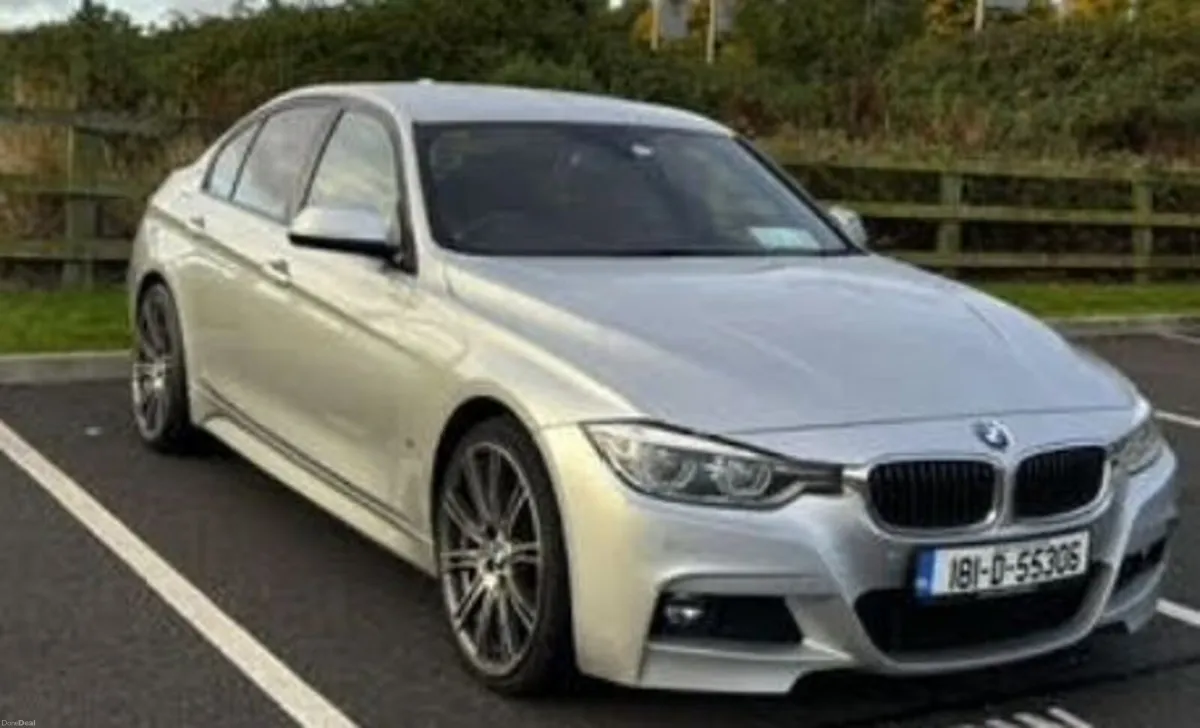 BMW 3-Series 2018 - Image 2