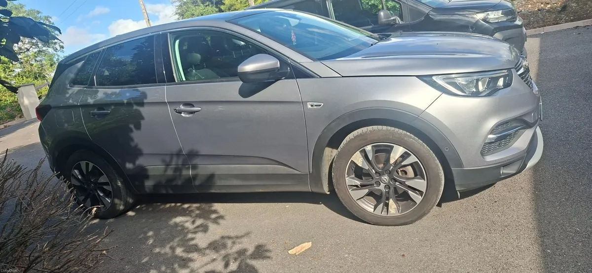 Opel Grandland X 2020 - Image 5