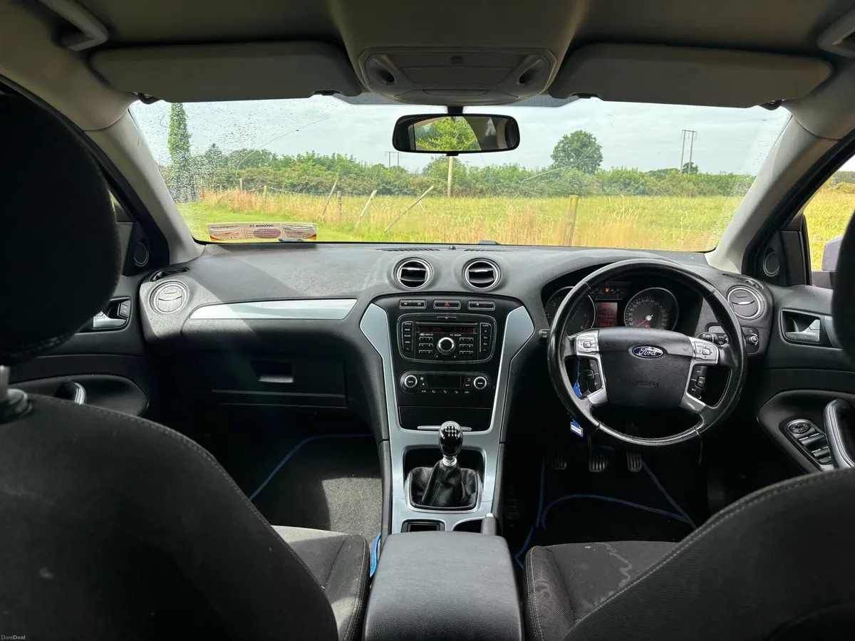 Blue ford mondeo 2010 - Image 6