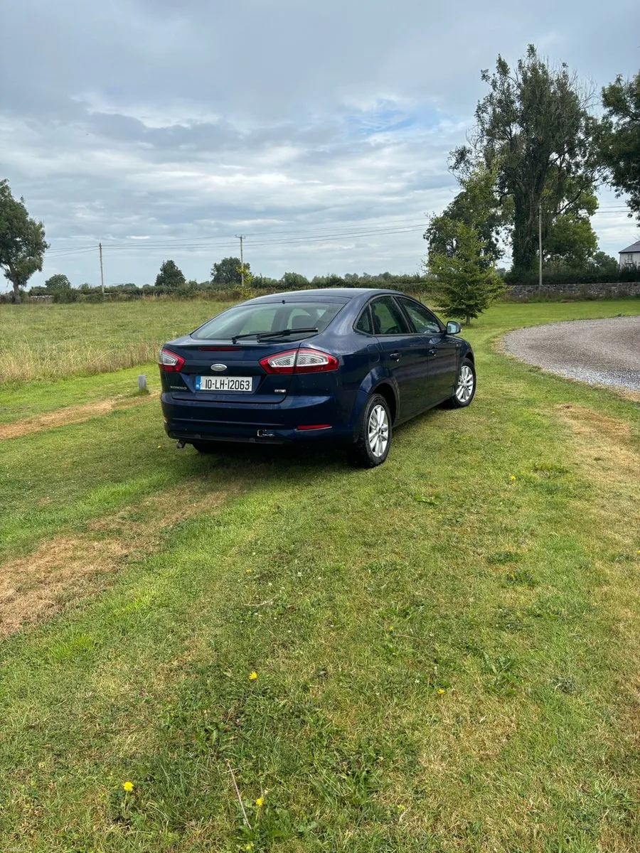Blue ford mondeo 2010 - Image 3