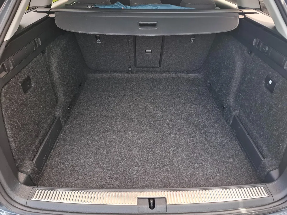 Skoda Superb 2022 2.0 TDI - Image 6