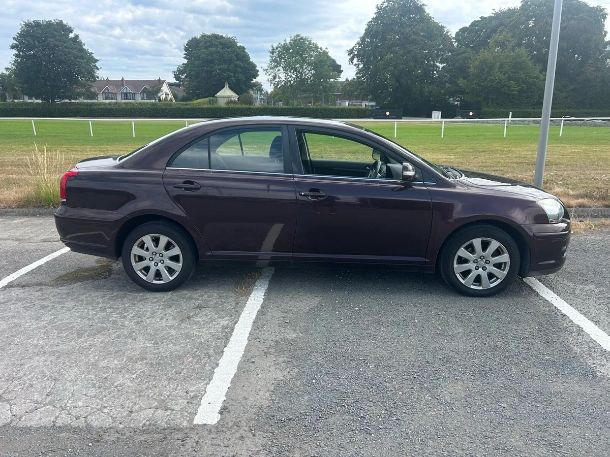 Car - Image 2