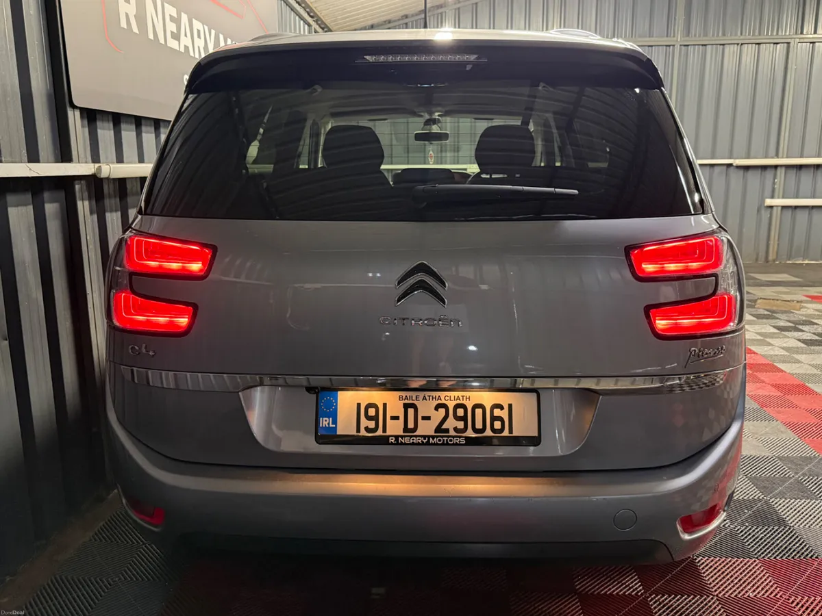 2019 Citroen C4 Picasso BlueHDi 120 S&S Feel Exclu - Image 2