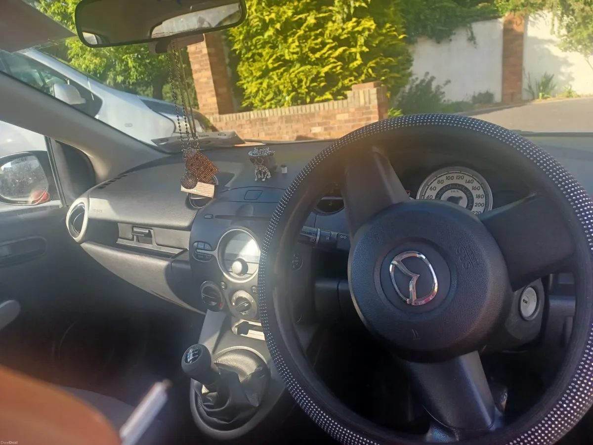 Mazda Mazda2 2008 - Image 3