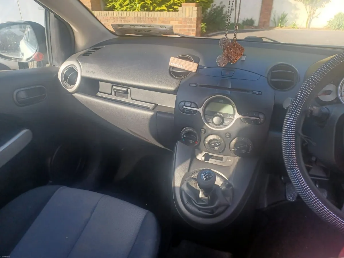 Mazda Mazda2 2008 - Image 1