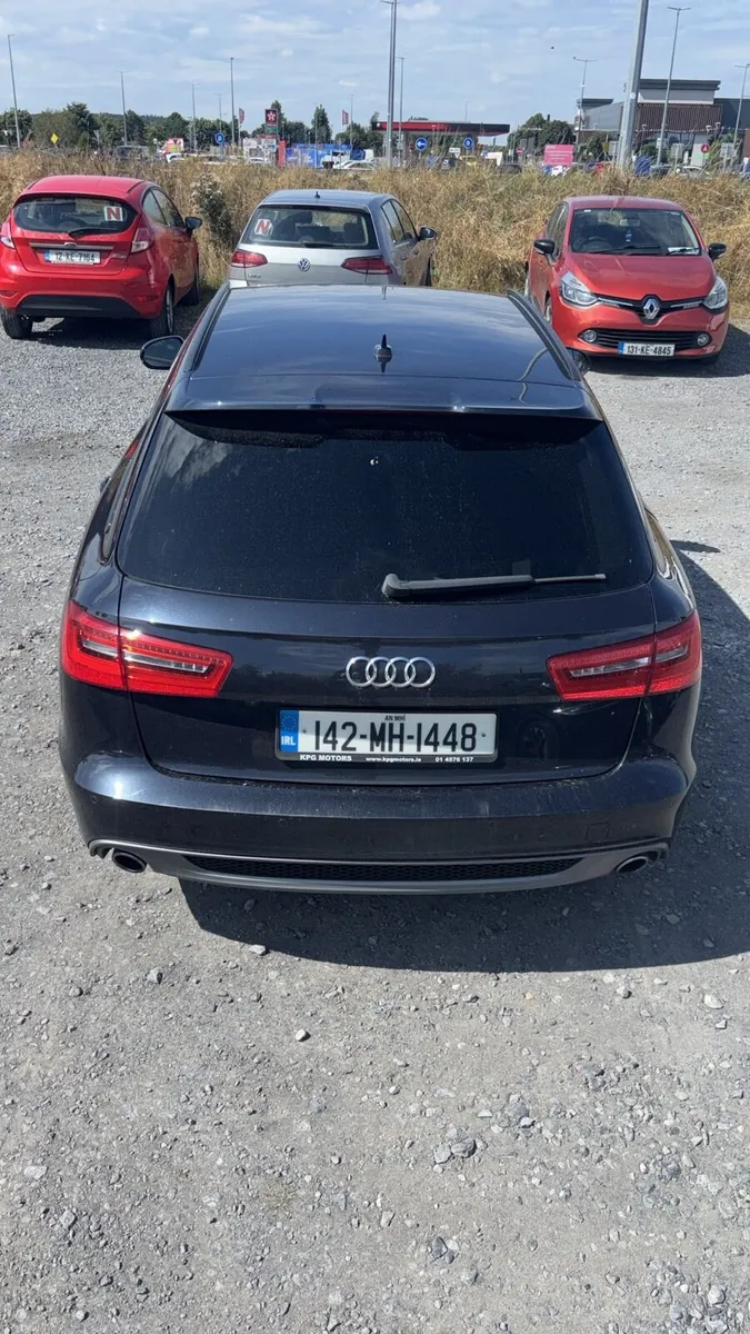 AUDI A6 BLACK EDITION - Image 4
