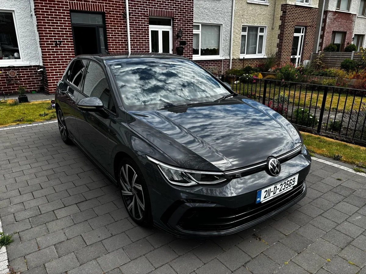 VW Golf R Line - Image 3