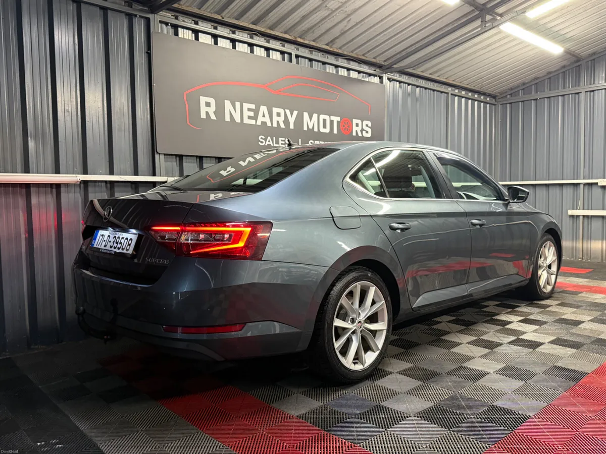 2017 Skoda Superb 1.6 TDI 120bhp Style Manual - Image 5