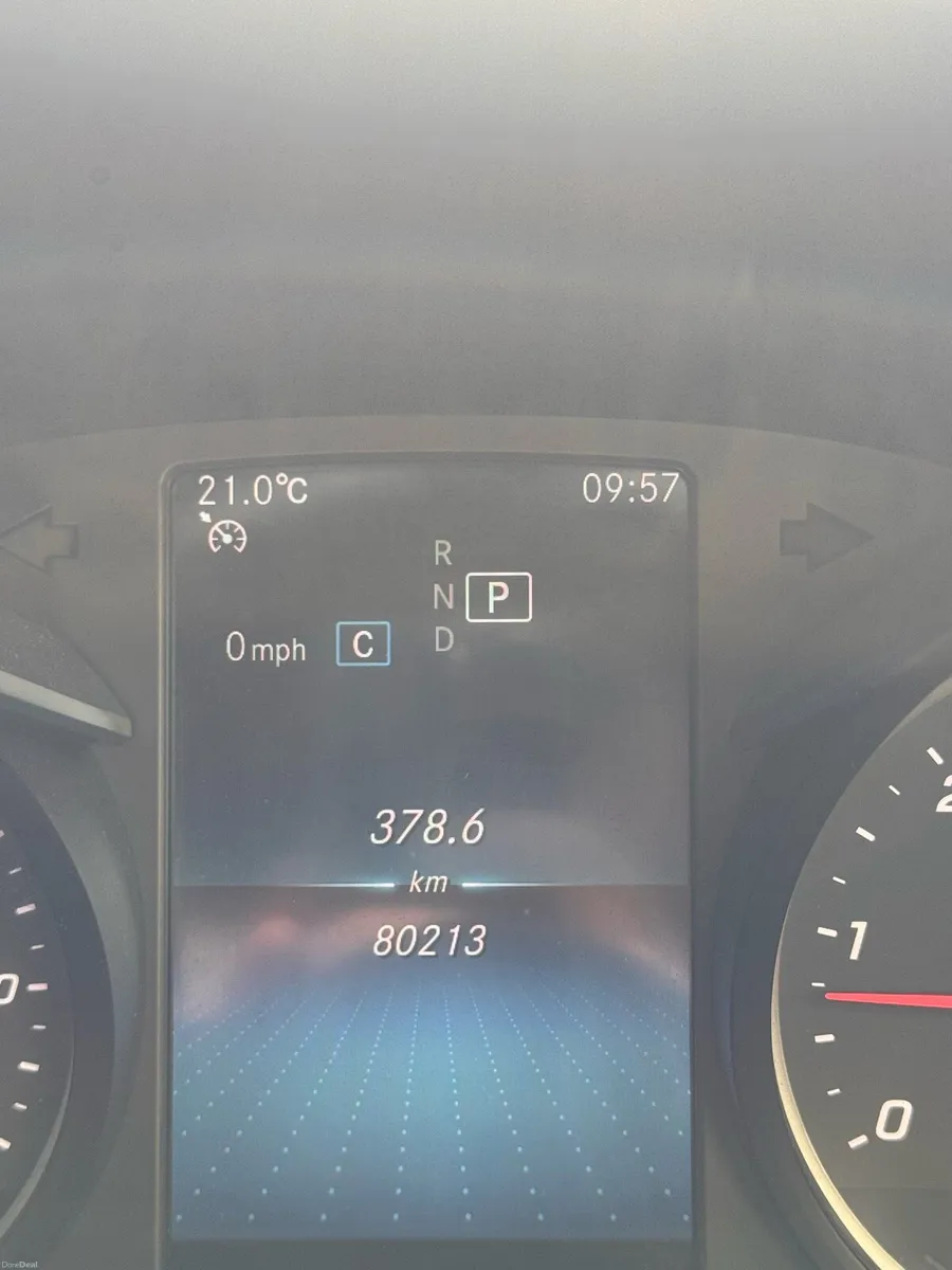 MERCEDES BENZ C220 AMG - Very Low Milage - Image 6